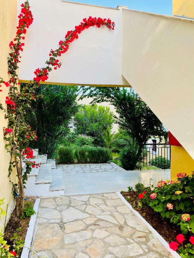 Sunflower Apartments & Studios Касиопи Екстериор снимка
