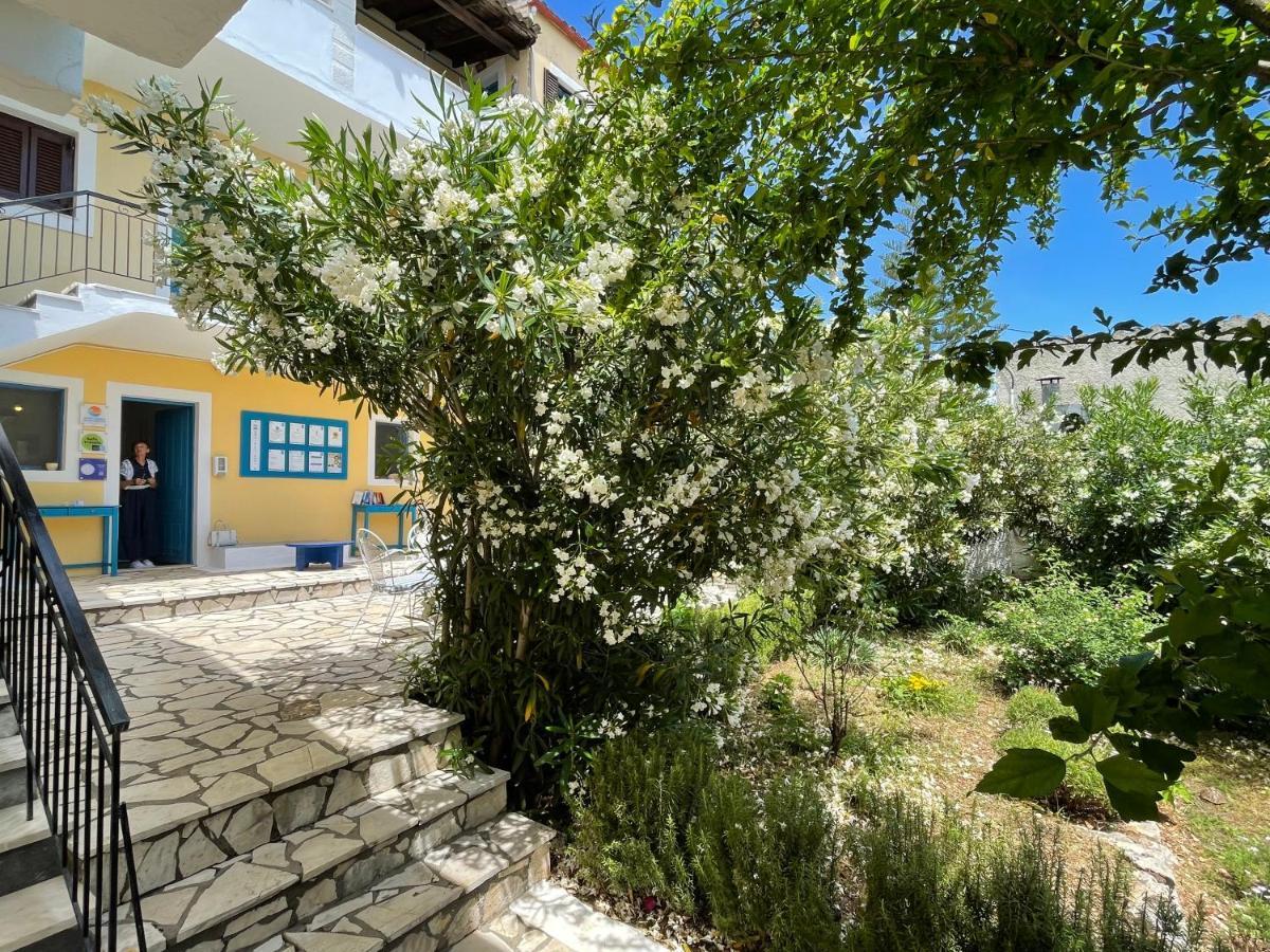 Sunflower Apartments & Studios Касиопи Екстериор снимка