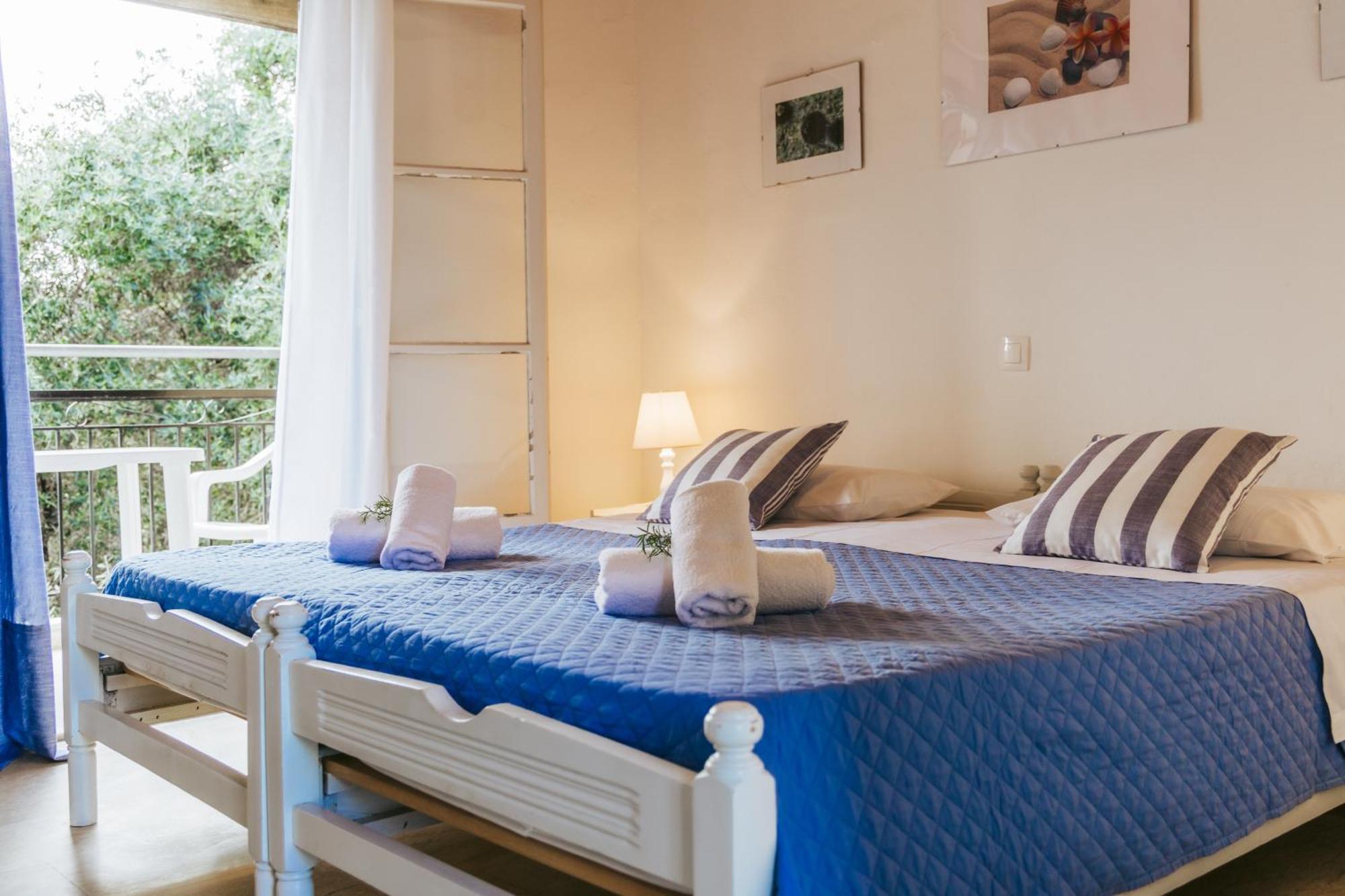 Sunflower Apartments & Studios Касиопи Екстериор снимка